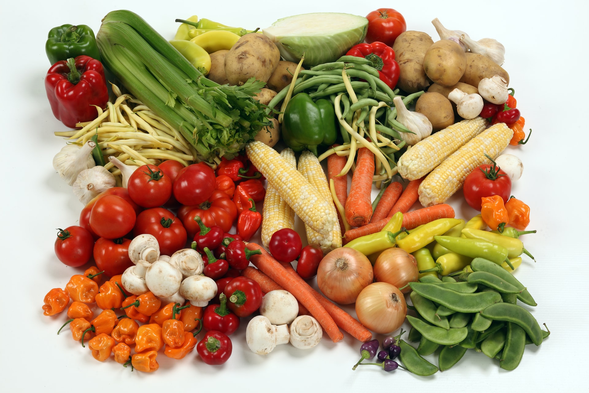 How does a vegetarian diet affect athletic performance?