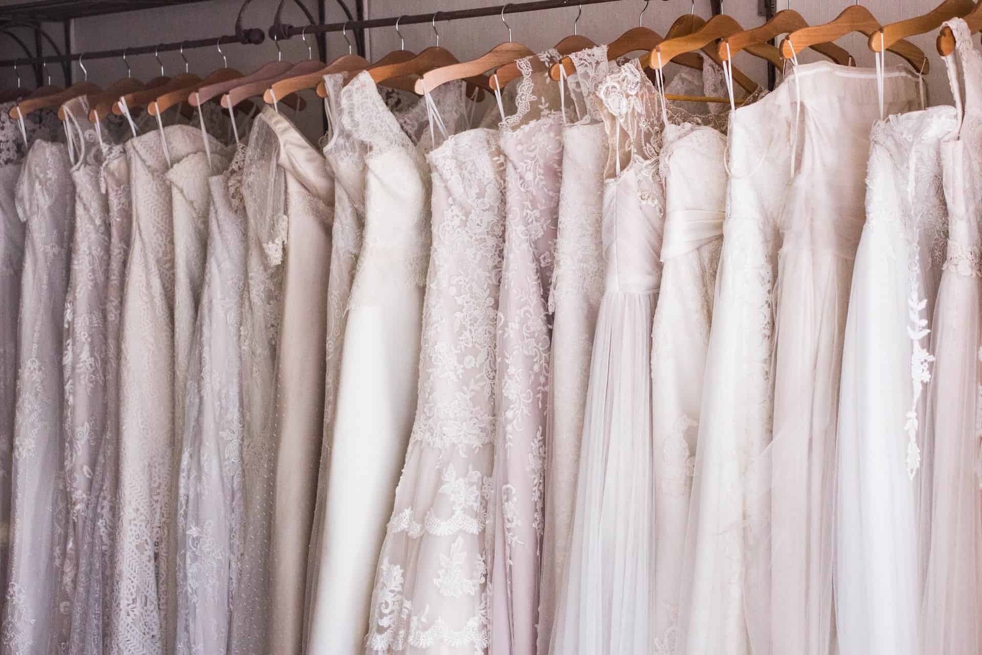 Everything you need to know about renting a dress!